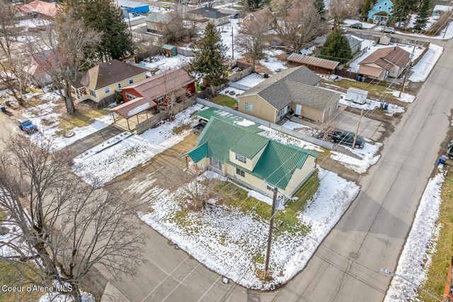 1021 N Florence Ave, Sandpoint, ID 83864