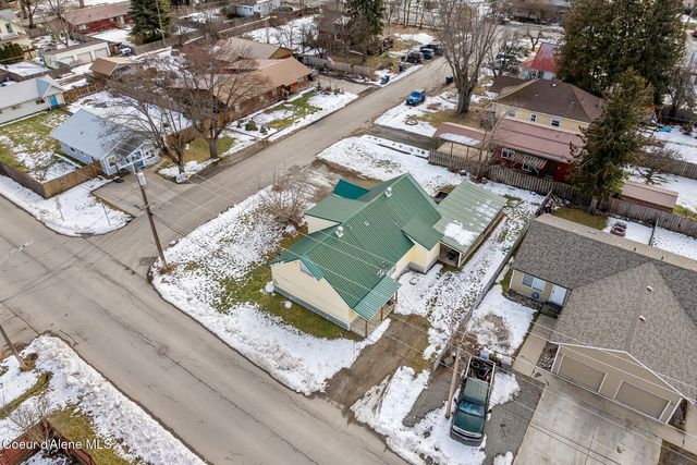 1021 N Florence Ave, Sandpoint, ID 83864