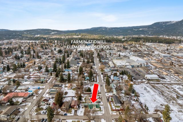 1021 N Florence Ave, Sandpoint, ID 83864