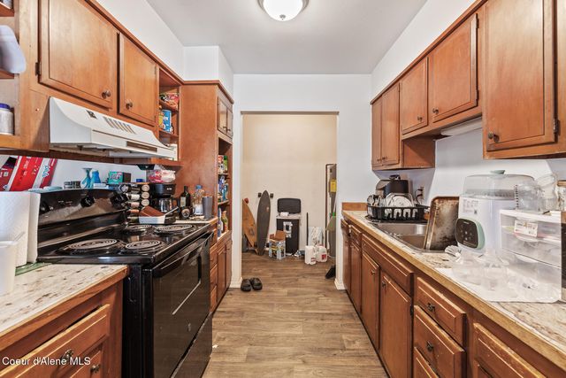 1021 N Florence Ave, Sandpoint, ID 83864