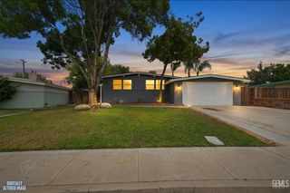 3025 Peerless Avenue, Bakersfield, CA 93308