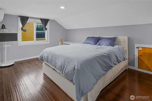 12419 16th Avenue S, Seattle, WA 98168