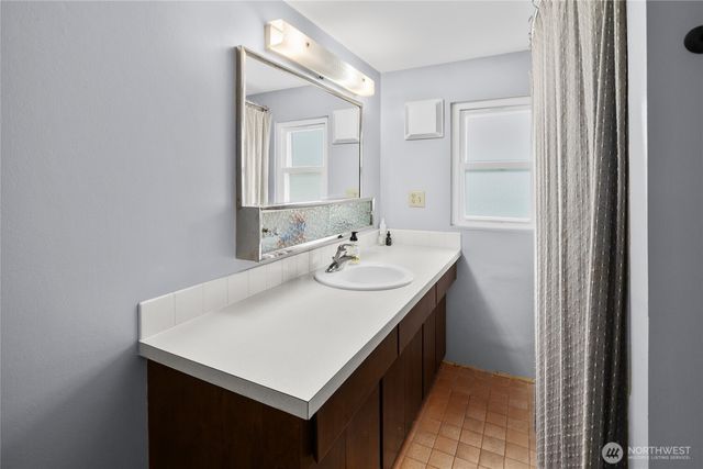 12419 16th Avenue S, Seattle, WA 98168