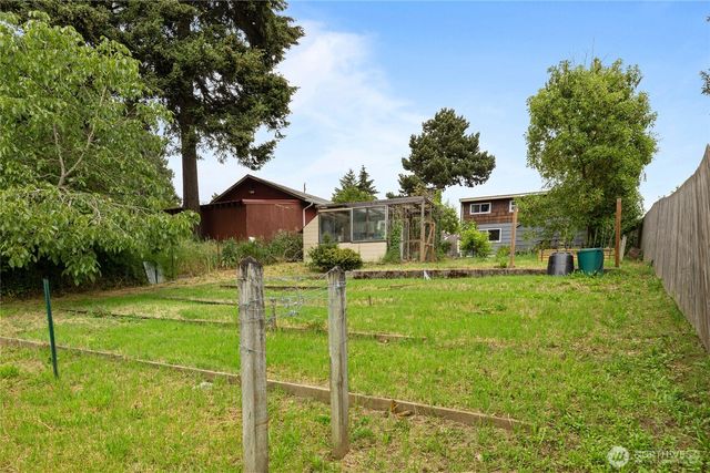 12419 16th Avenue S, Seattle, WA 98168