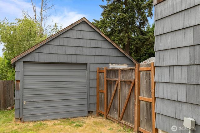 12419 16th Avenue S, Seattle, WA 98168