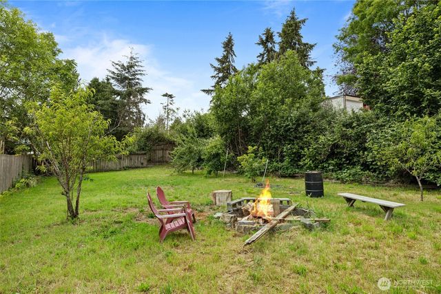 12419 16th Avenue S, Seattle, WA 98168