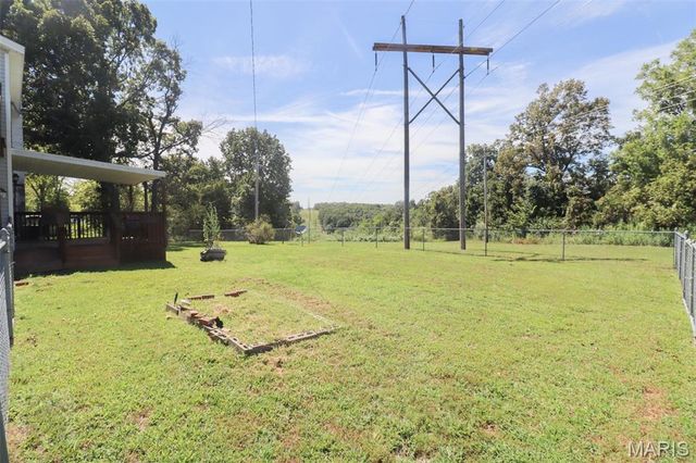 21195 Highway 28, Dixon, MO 65459