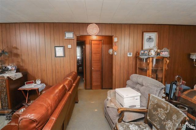 21195 Highway 28, Dixon, MO 65459