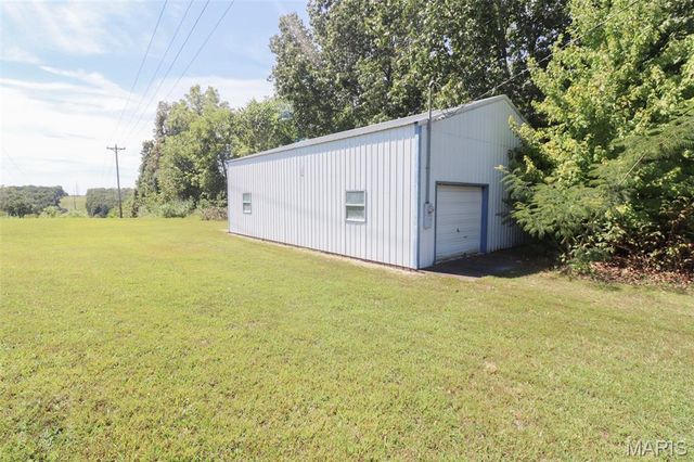 21195 Highway 28, Dixon, MO 65459