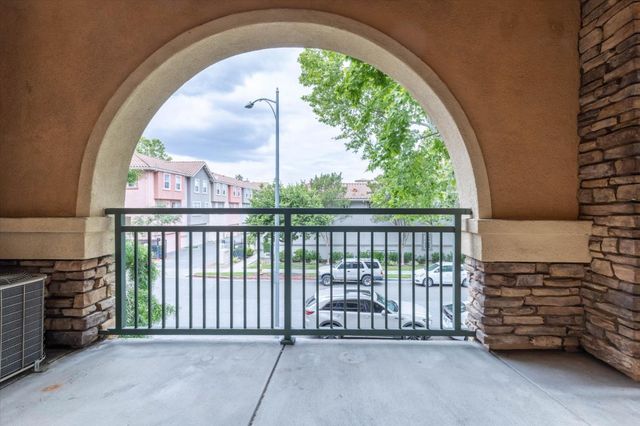 1310 Saddle Rack Street 224, San Jose, CA 95126