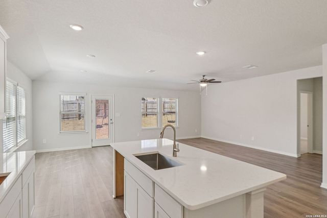 1419 Arcas Way, San Antonio, TX 78245