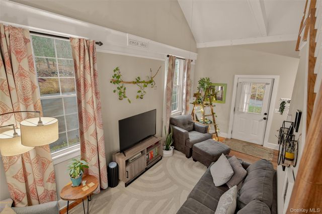 502 Hill Avenue, Walden, NY 12586