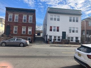 635 N 8Th St, Newark City, NJ 07107
