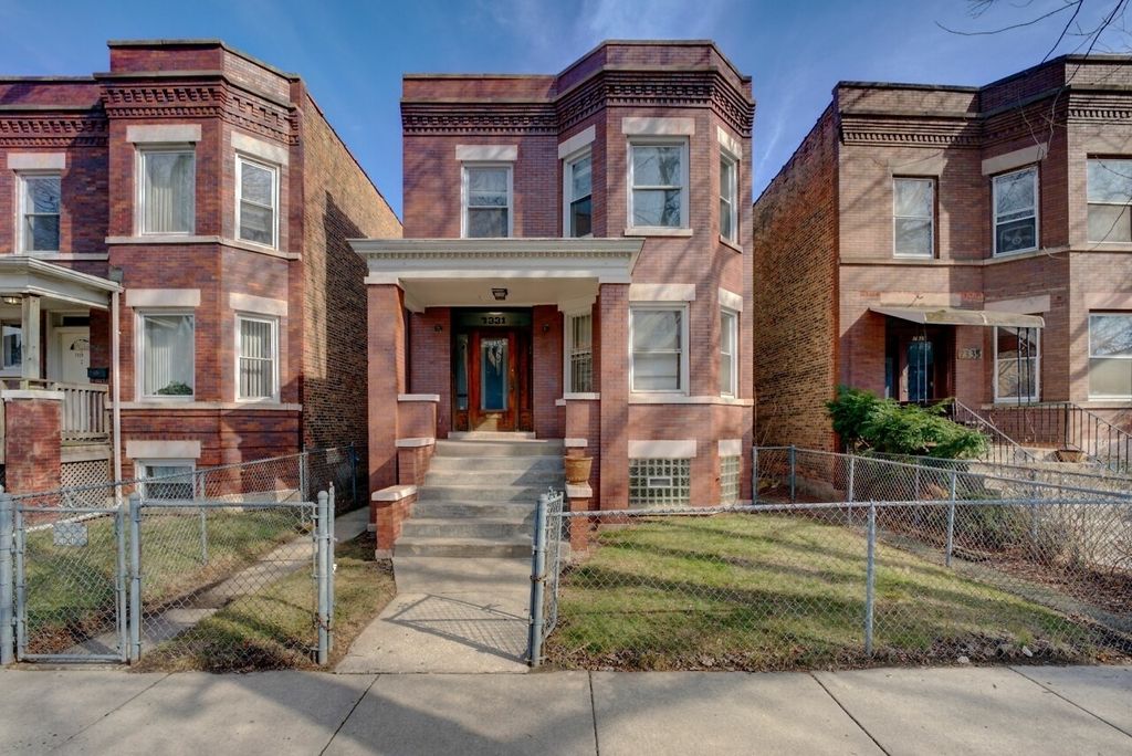 7331 S Dante Avenue 2, Chicago, IL 60619