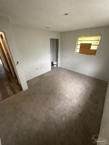 1905 N S St, Pensacola, FL 32505