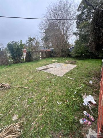 1905 N S St, Pensacola, FL 32505