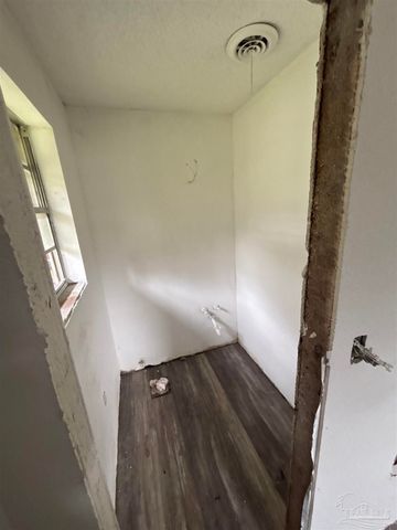 1905 N S St, Pensacola, FL 32505