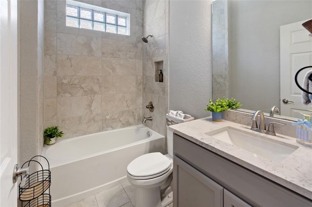 1166 SAWGRASS DRIVE, Winter Haven, FL 33884