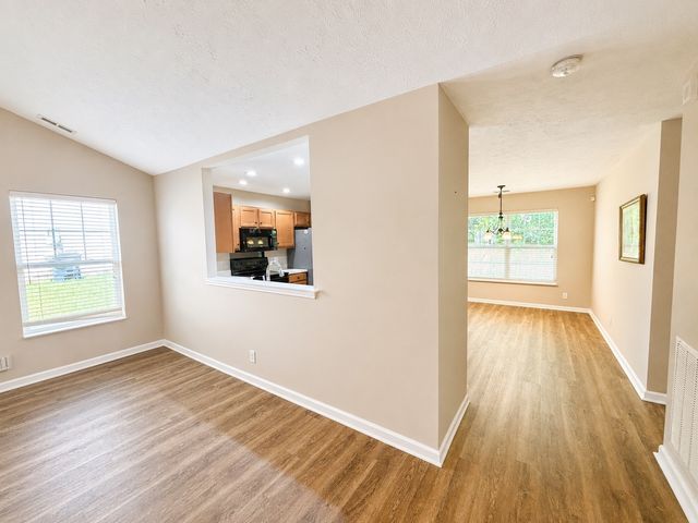 1011 Bradford Park Rd, Mount Juliet, TN 37122