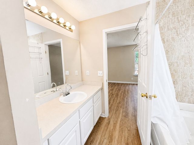 1011 Bradford Park Rd, Mount Juliet, TN 37122