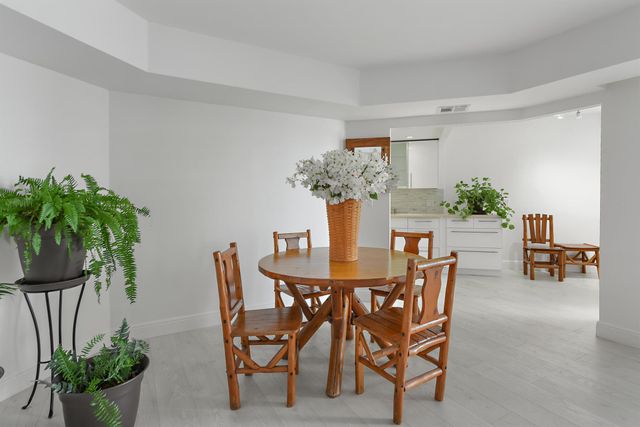 2860 S Ocean Boulevard 311, Palm Beach, FL 33480