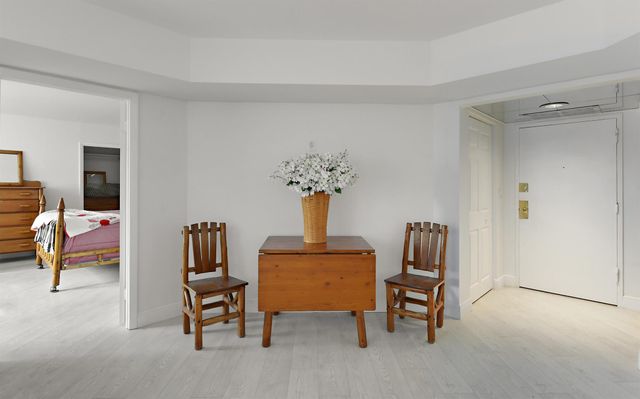 2860 S Ocean Boulevard 311, Palm Beach, FL 33480