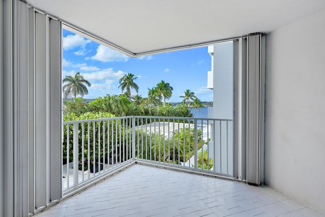 2860 S Ocean Boulevard 311, Palm Beach, FL 33480