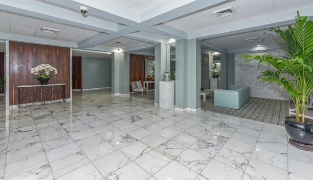 2860 S Ocean Boulevard 311, Palm Beach, FL 33480