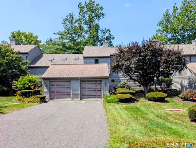 6 Ledgewood Drive 6, Brookfield, CT 06804