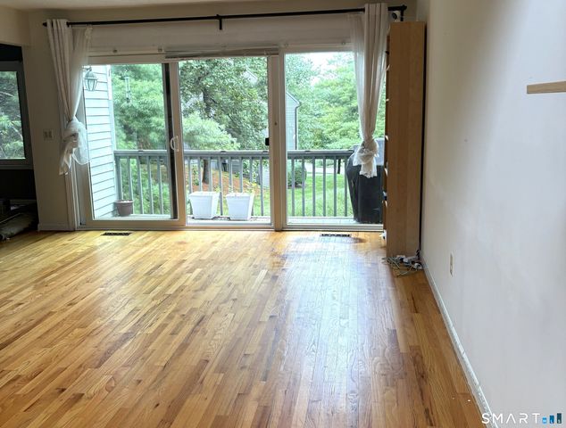 6 Ledgewood Drive 6, Brookfield, CT 06804