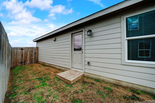 6670 ARID WAY, San Antonio, TX 78252