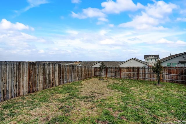 6670 ARID WAY, San Antonio, TX 78252