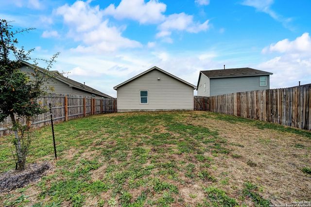 6670 ARID WAY, San Antonio, TX 78252