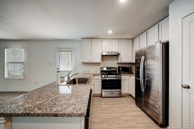 6670 ARID WAY, San Antonio, TX 78252