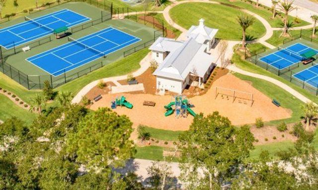 64 E Grizzly Street, Freeport, FL 32439