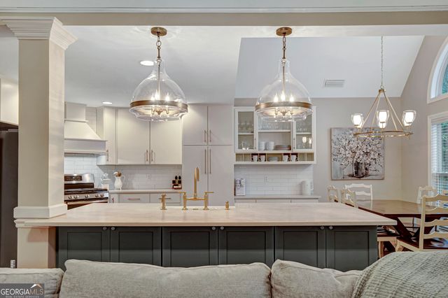 1416 Pennfair Drive, Peachtree City, GA 30269