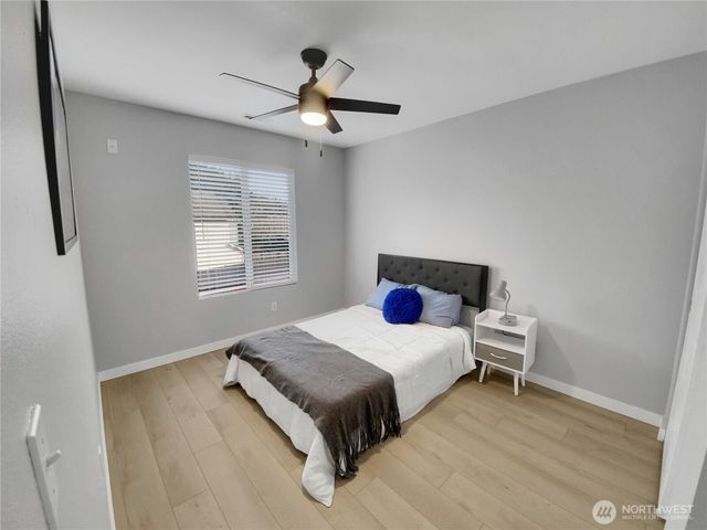 6242 71st Avenue Ct W, University Place, WA 98467