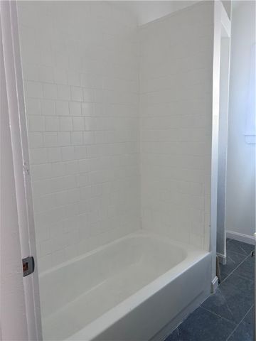 181 Reynolds Avenue 1, Providence, RI 02905