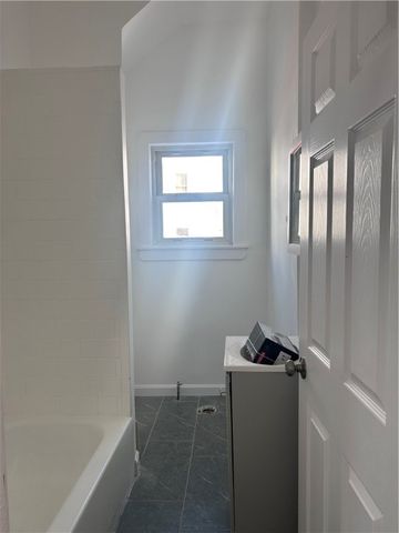 181 Reynolds Avenue 1, Providence, RI 02905