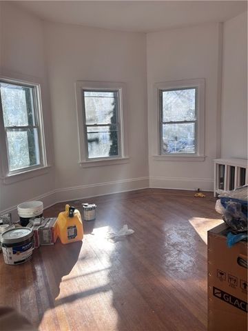 181 Reynolds Avenue 1, Providence, RI 02905