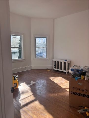 181 Reynolds Avenue 1, Providence, RI 02905