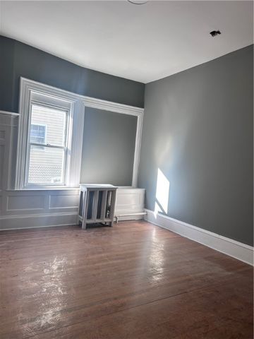 181 Reynolds Avenue 1, Providence, RI 02905