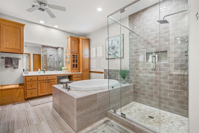 5605 Flagstick Drive, Granbury, TX 76049