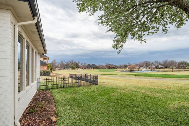 5605 Flagstick Drive, Granbury, TX 76049