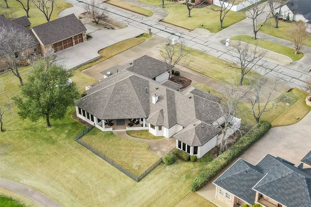 5605 Flagstick Drive, Granbury, TX 76049