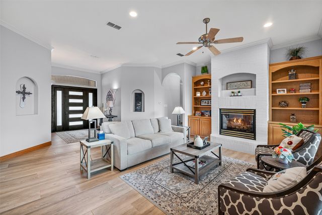 5605 Flagstick Drive, Granbury, TX 76049