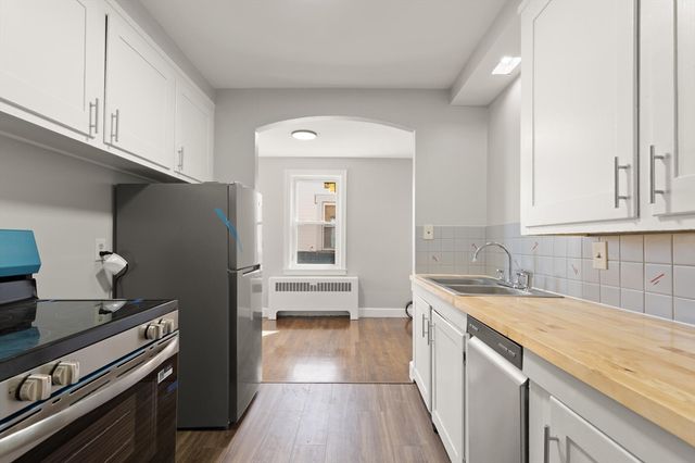 31 Chestnut St 5, Worcester, MA 01609