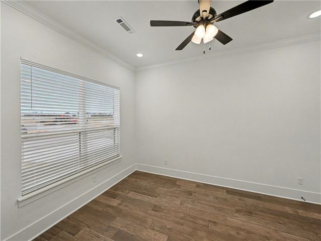 1811 Bluestem Drive, Centerton, AR 72719