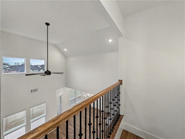 1811 Bluestem Drive, Centerton, AR 72719