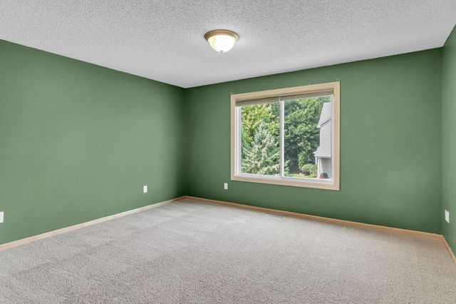9795 Vagabond Lane N, Maple Grove, MN 55311
